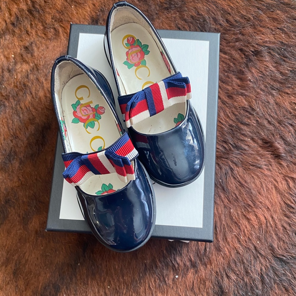 Gucci Kids Shoes in Navy with Red and White Bow